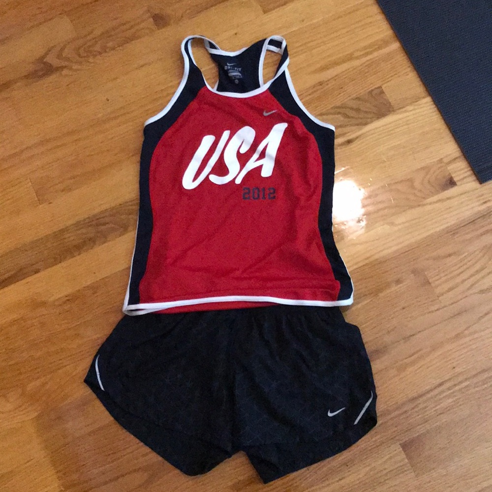 Nike Running shit and bottom set